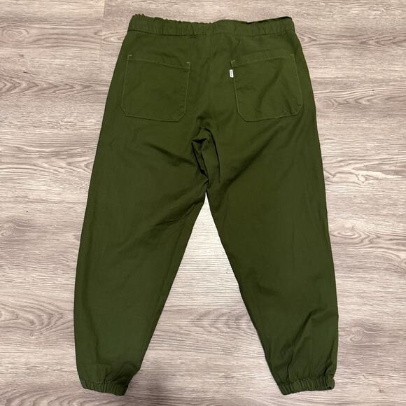 Levis Women Jogger Pants Olive Green Off Duty High Rise Relaxed Large Utility - Picture 3 of 8